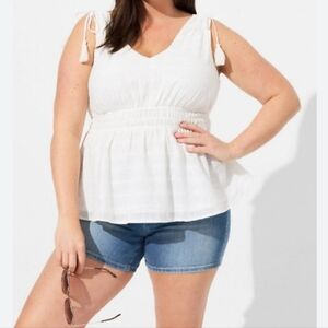 Torrid  Window Pane V-Neck Sleeveless Tank Top